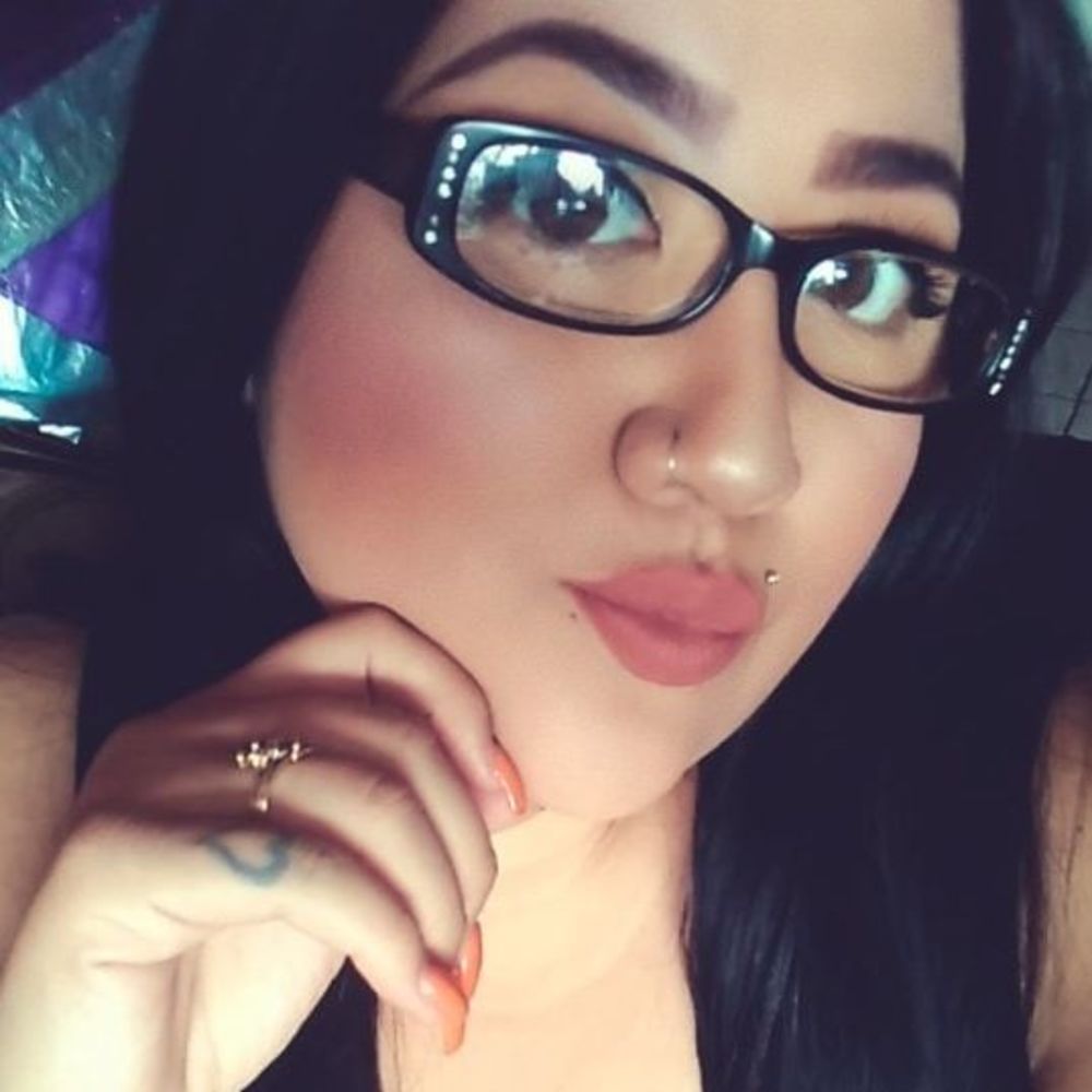 Meet your Posher, Chela